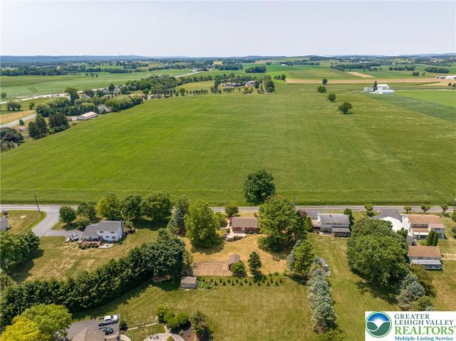 10144 Dietrich Road, Upper Macungie Twp, PA 18031