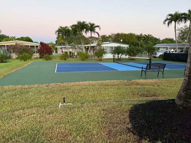 6881 NW 43rd Terrace, Coconut Creek, FL 33073