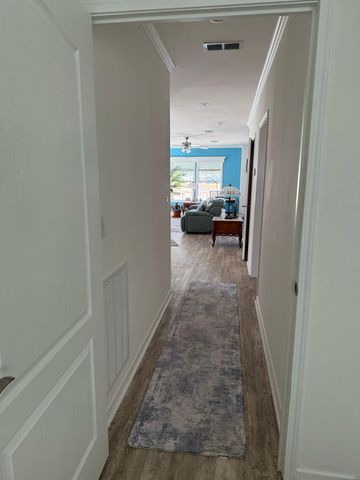 6881 NW 43rd Terrace, Coconut Creek, FL 33073