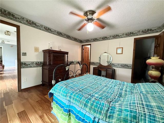 12809 Rickey Road, Kansas City, MO 64133