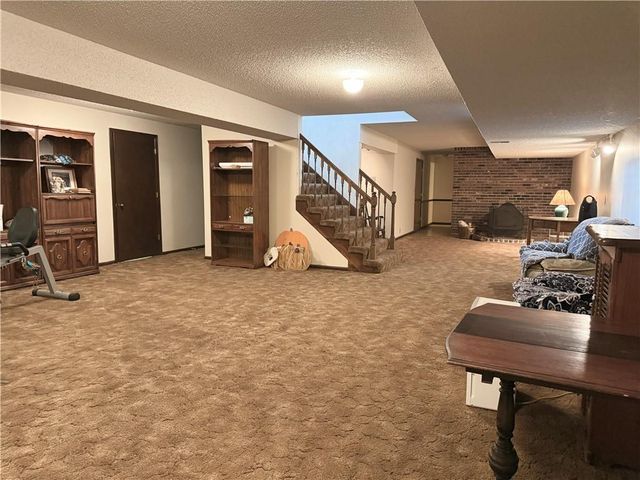 12809 Rickey Road, Kansas City, MO 64133