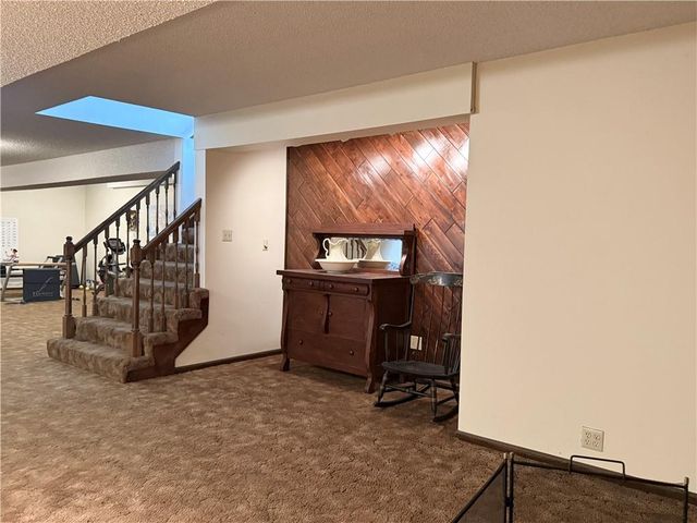 12809 Rickey Road, Kansas City, MO 64133