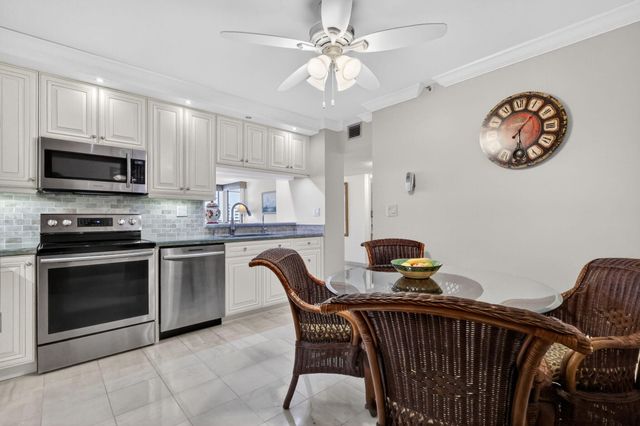 3420 S Ocean Boulevard 9r, Highland Beach, FL 33487