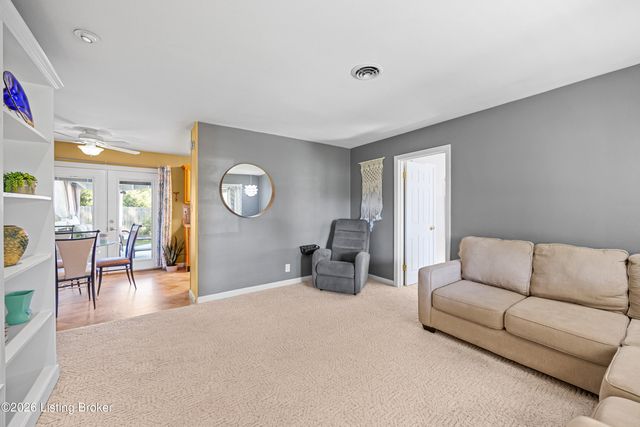 10014 Amrona Ave, Louisville, KY 40272
