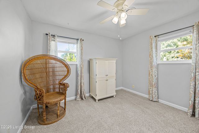 10014 Amrona Ave, Louisville, KY 40272