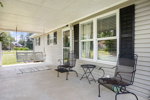10014 Amrona Ave, Louisville, KY 40272