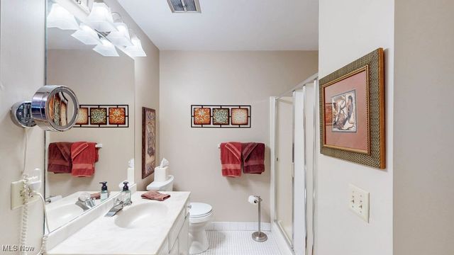 171 Court Drive 301, Fairlawn, OH 44333