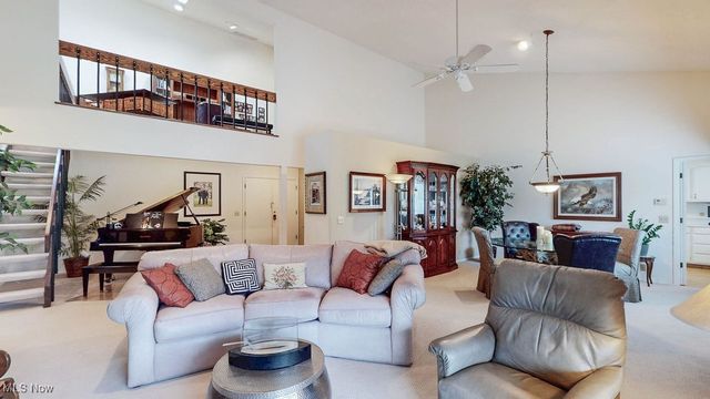 171 Court Drive 301, Fairlawn, OH 44333