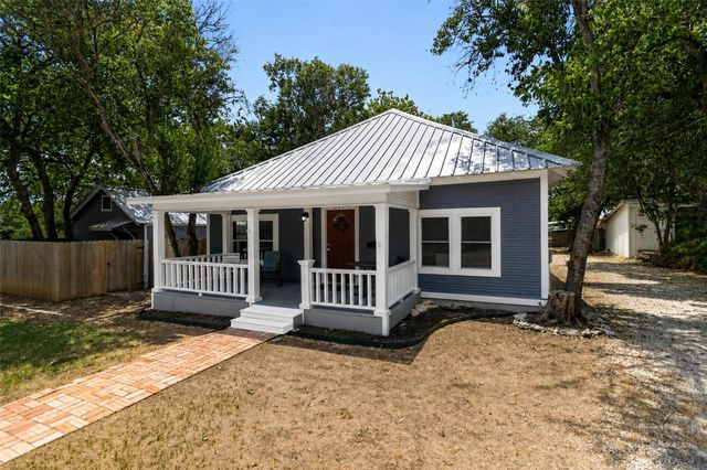 217 N Bishop ST, San Marcos, TX 78666