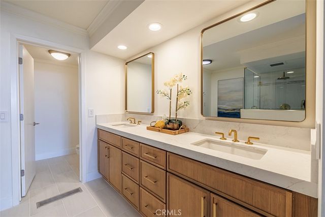 601 Lido Park Drive 3F, Newport Beach, CA 92663