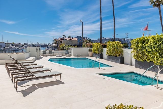 601 Lido Park Drive 3F, Newport Beach, CA 92663