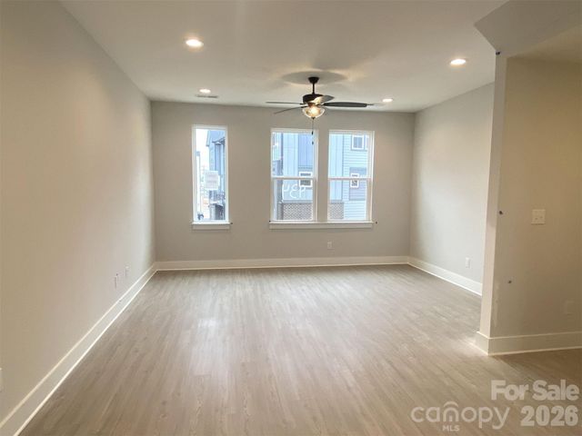 934 Callahan Street EQX1770, Charlotte, NC 28206