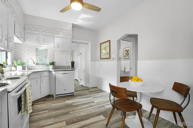 8828 Powell Avenue, St Louis, MO 63144