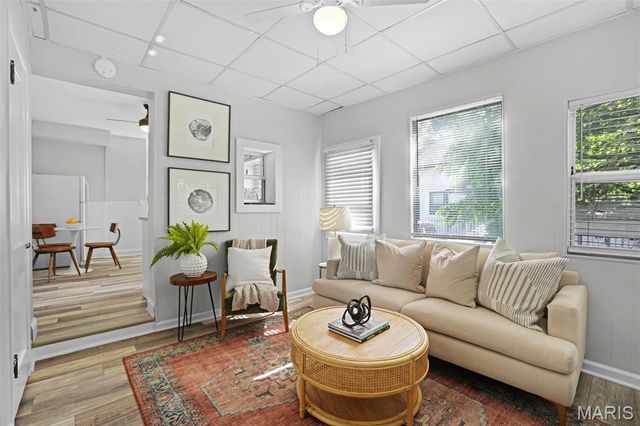 8828 Powell Avenue, St Louis, MO 63144