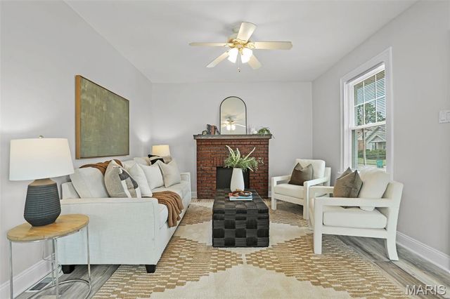 8828 Powell Avenue, St Louis, MO 63144