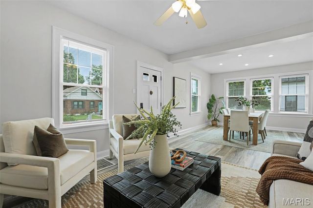 8828 Powell Avenue, St Louis, MO 63144