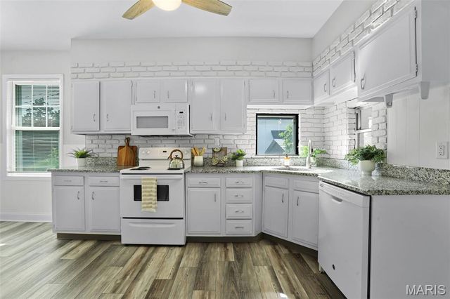8828 Powell Avenue, St Louis, MO 63144