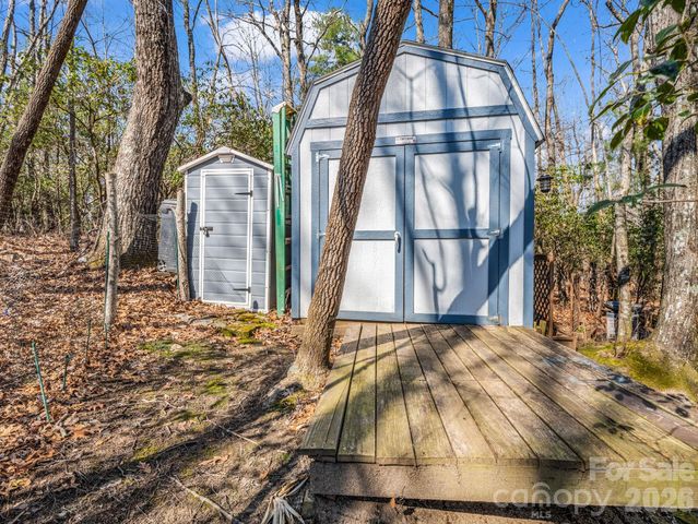 177 Tsisqua Circle, Brevard, NC 28712