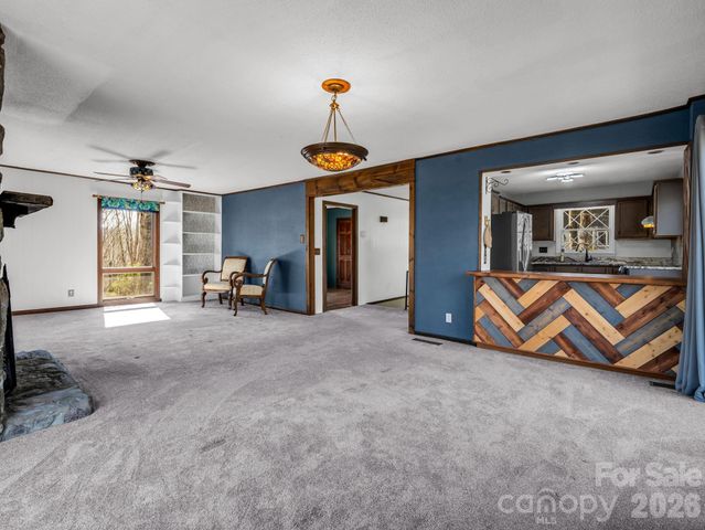 177 Tsisqua Circle, Brevard, NC 28712