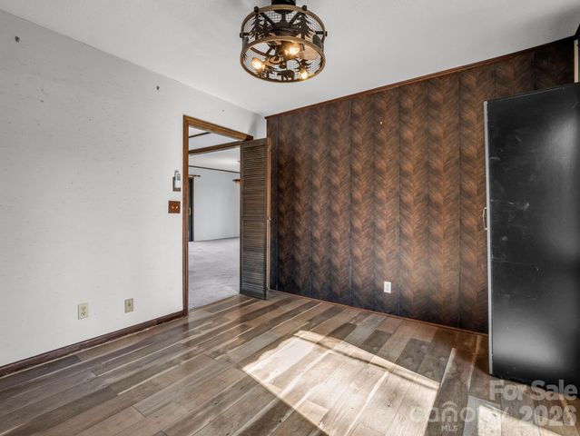 177 Tsisqua Circle, Brevard, NC 28712
