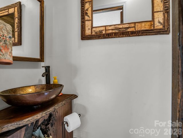 177 Tsisqua Circle, Brevard, NC 28712