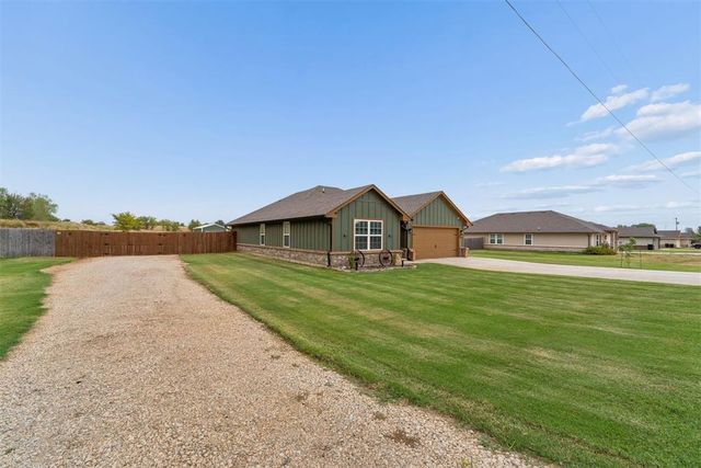 1934 Eli Avenue, Tuttle, OK 73089