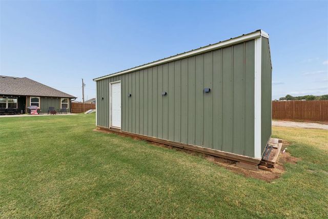 1934 Eli Avenue, Tuttle, OK 73089