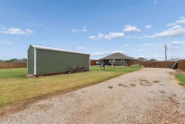 1934 Eli Avenue, Tuttle, OK 73089
