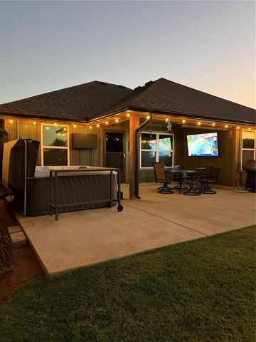 1934 Eli Avenue, Tuttle, OK 73089