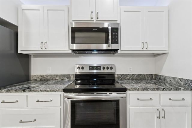 1934 Eli Avenue, Tuttle, OK 73089