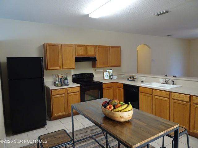 3930 Caparosa Circle, Melbourne, FL 32940