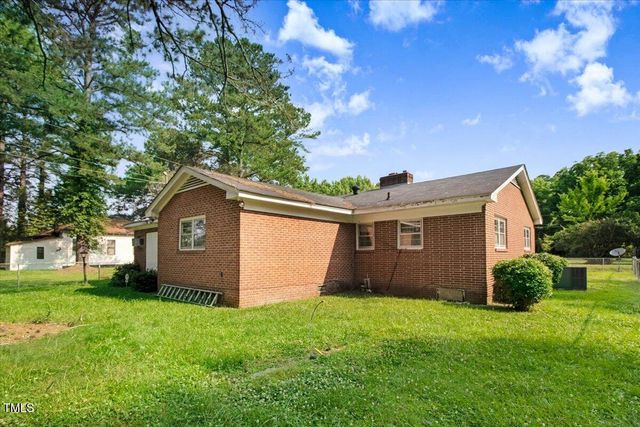 320 Dead End Road, Enfield, NC 27823