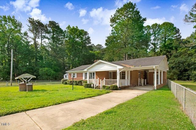 320 Dead End Road, Enfield, NC 27823