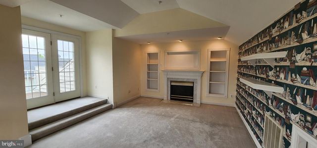8021 KIDWELL TOWN CT, Vienna, VA 22182