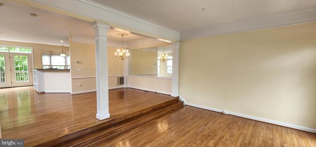 8021 KIDWELL TOWN CT, Vienna, VA 22182