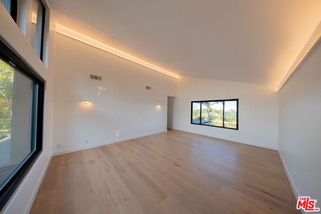13302 Mulholland Drive, Beverly Hills, CA 90210