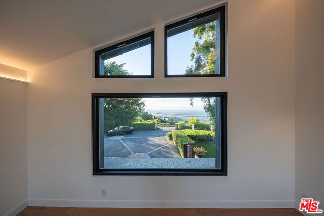13302 Mulholland Drive, Beverly Hills, CA 90210