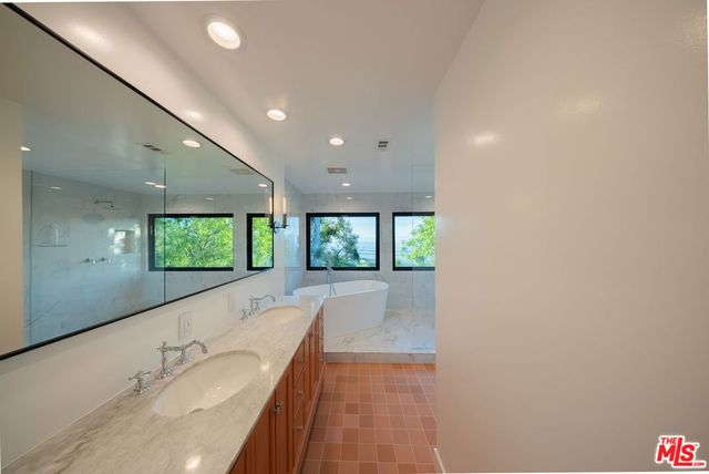 13302 Mulholland Drive, Beverly Hills, CA 90210