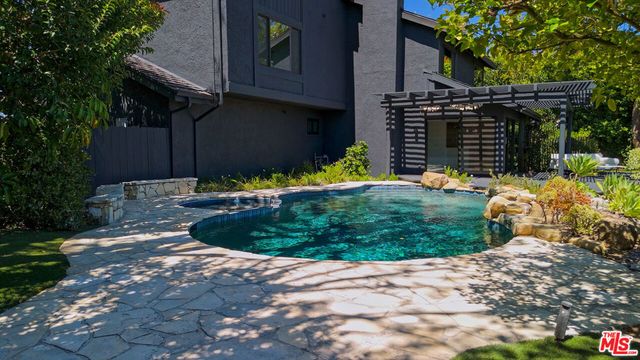 13302 Mulholland Drive, Beverly Hills, CA 90210