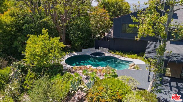 13302 Mulholland Drive, Beverly Hills, CA 90210