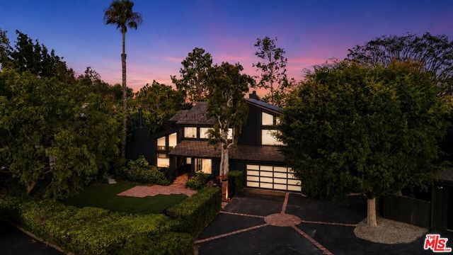 13302 Mulholland Drive, Beverly Hills, CA 90210