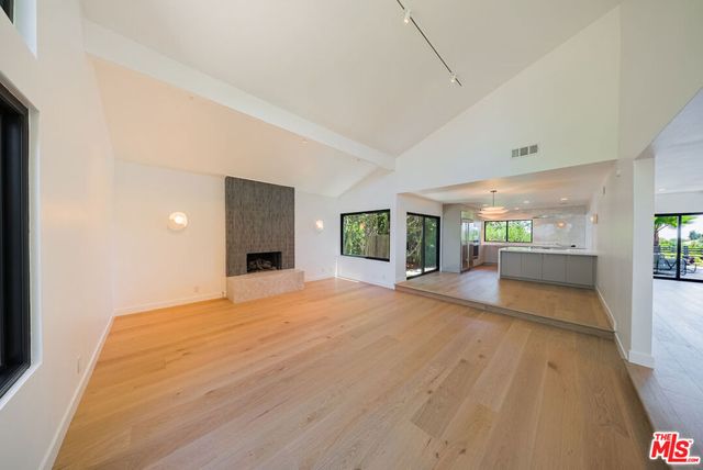 13302 Mulholland Drive, Beverly Hills, CA 90210