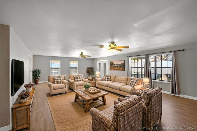 8109 E 31st Place, Tulsa, OK 74145