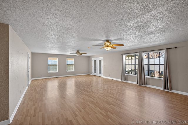 8109 E 31st Place, Tulsa, OK 74145