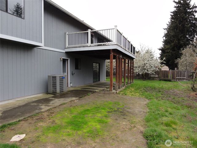 523 160th Street E, Tacoma, WA 98445