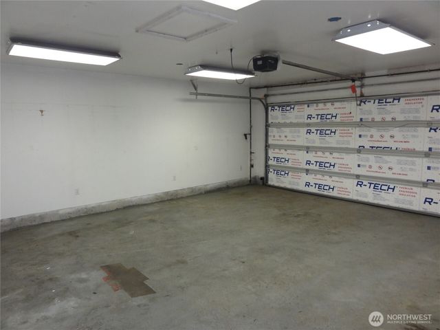 523 160th Street E, Tacoma, WA 98445