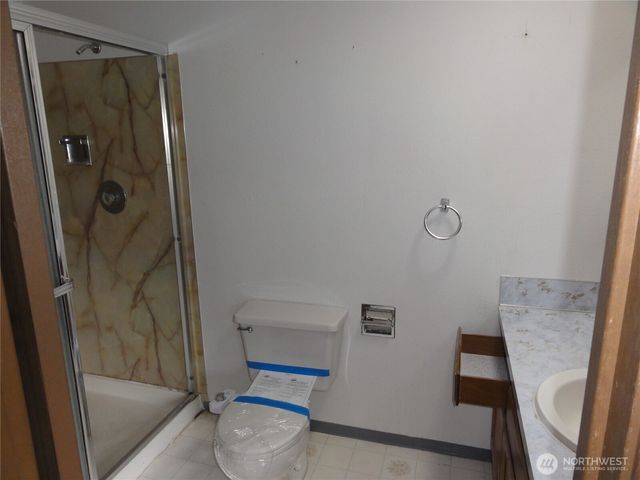 523 160th Street E, Tacoma, WA 98445