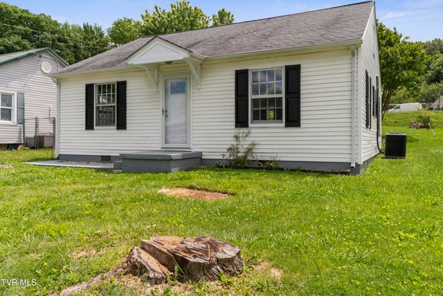 1121 Forest Street, Greeneville, TN 37743