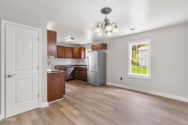 1121 Forest Street, Greeneville, TN 37743