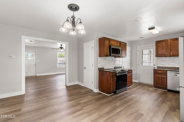 1121 Forest Street, Greeneville, TN 37743